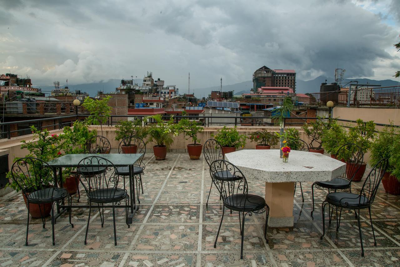 Hotel Namtso Катманду Екстер'єр фото