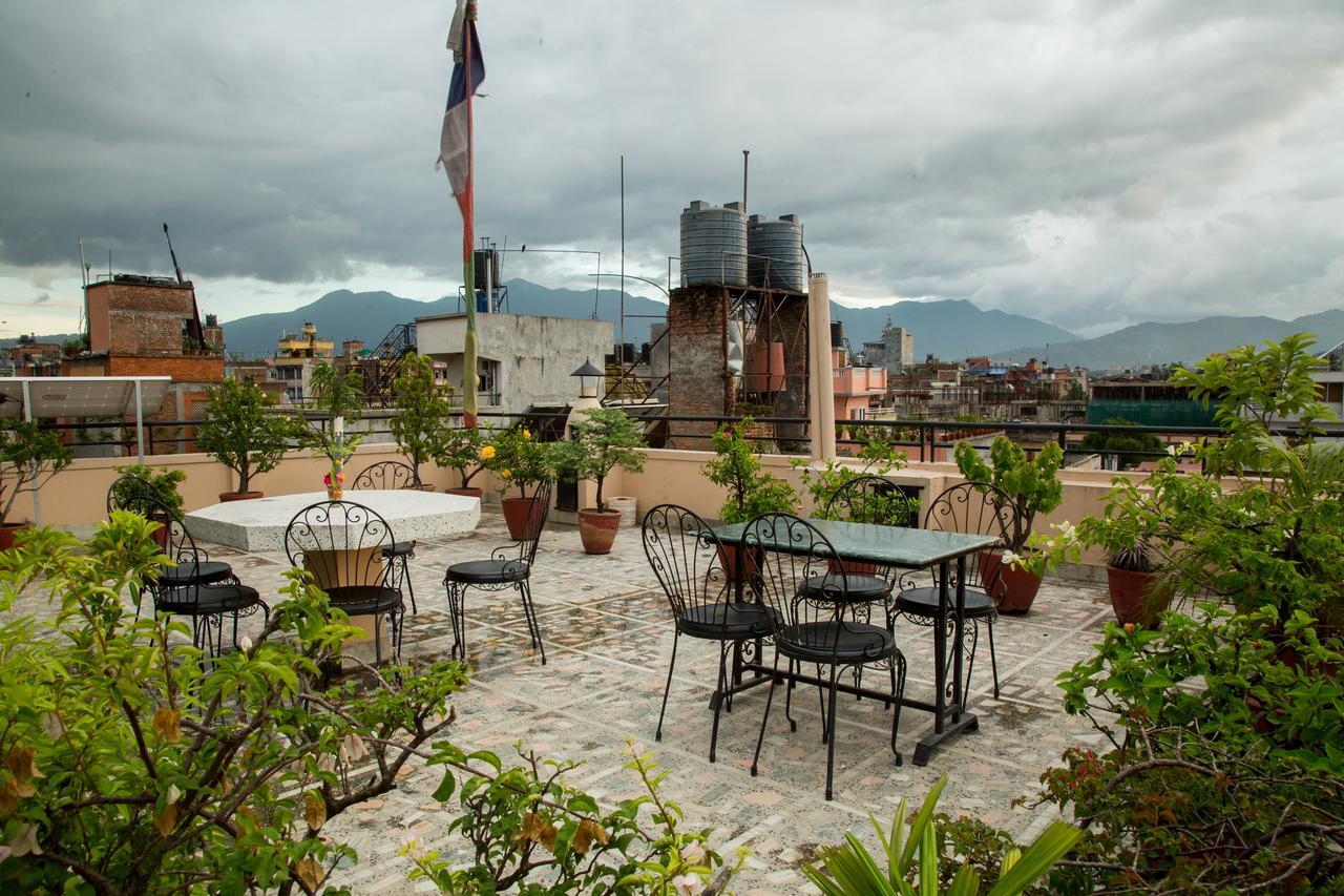 Hotel Namtso Катманду Екстер'єр фото
